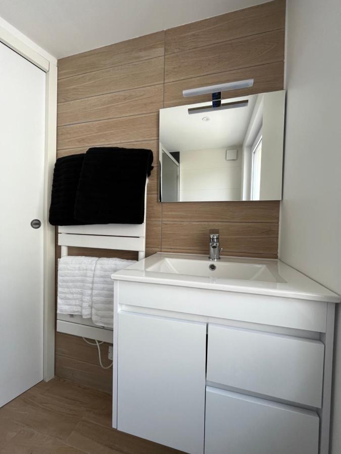 Maison De Charme Avec Jacuzzi - Bretagne / Isla de Batz Exterior foto